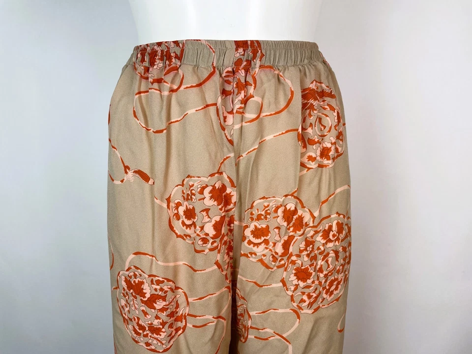 Harari 100% Silk Taupe red floral & ribbon print pants elastic waist L USA - Image 2 of 4