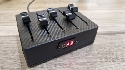 USB und DIN MIDI Controller 5 Fader programmierbar CC#/Range DAW/SYNTH 