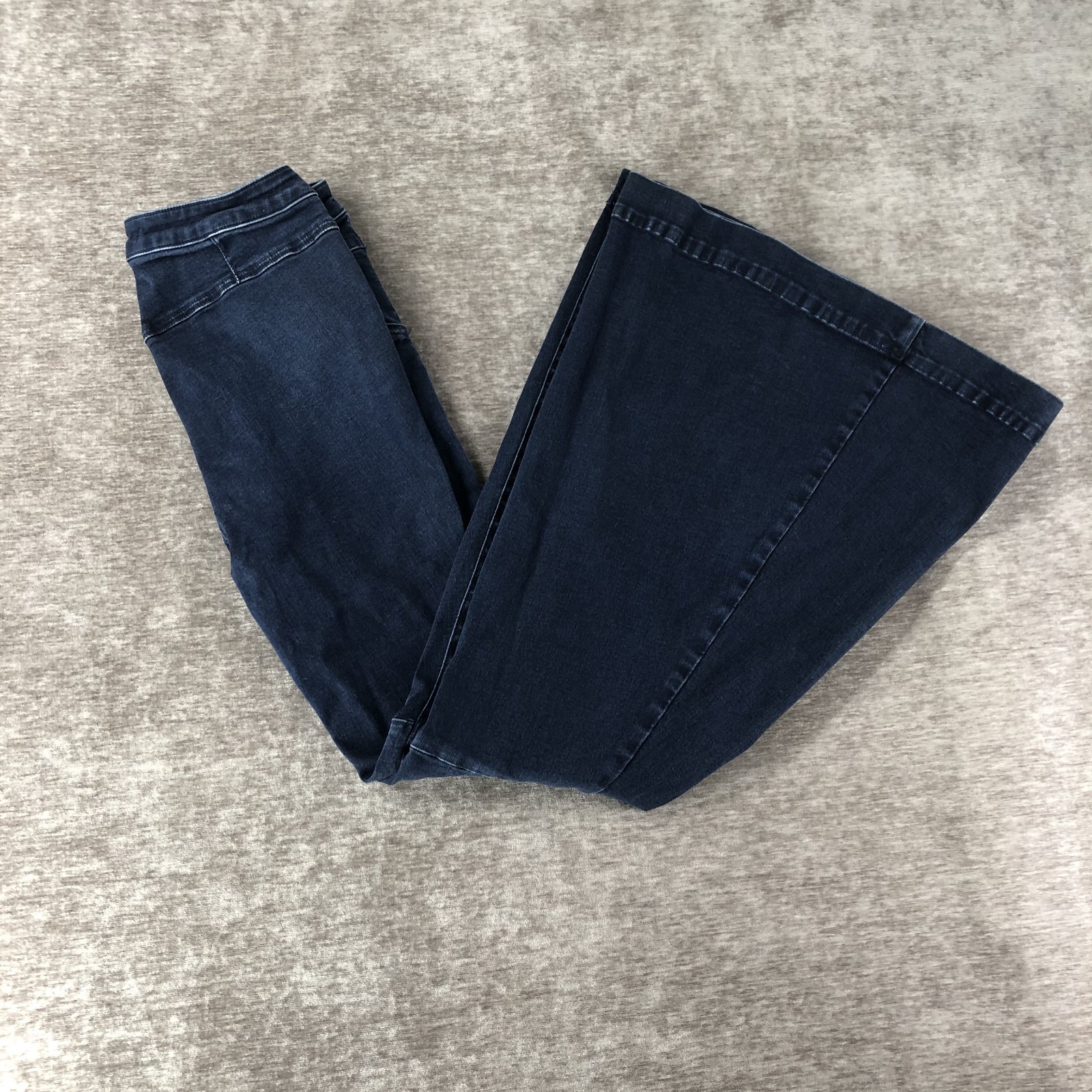 We The Free People Women's Denim Blue Bell Bottom Flared Jeans Size 27