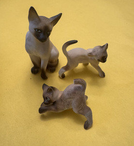 Lot Of 3 Siamese Cat Figurines Bone China Kitten Blue Eyes Japan