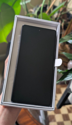 FOR PARTS - Google Pixel 7 128GB   Black Screen, Powers On, Water Damaged