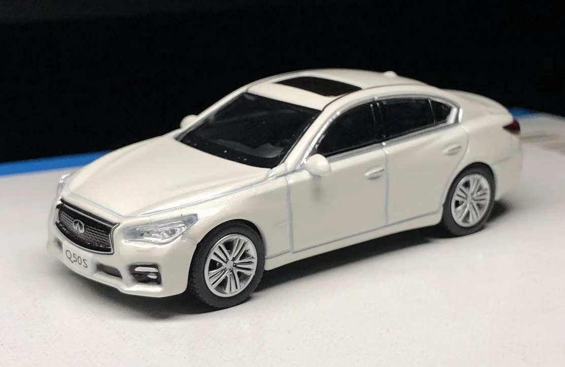 インフィニティ Q50 ミニカー ホワイト Paudi Infiniti Q50S white 1/64 Alloy diecast car model | eBay
