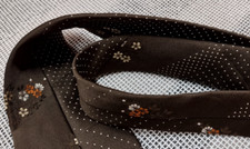 1970s Brown Floral Wide Tie Mr. Blackwell Tiny Daisies White Dots 4 in wide