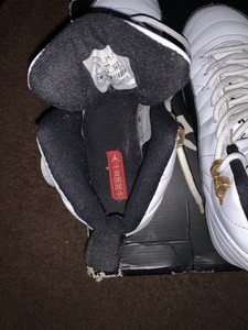 air jordan 12 white black taxi