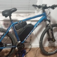 Carrera Mountain Bike 27.5in Medium Blue Front Suspension Disc Brakes