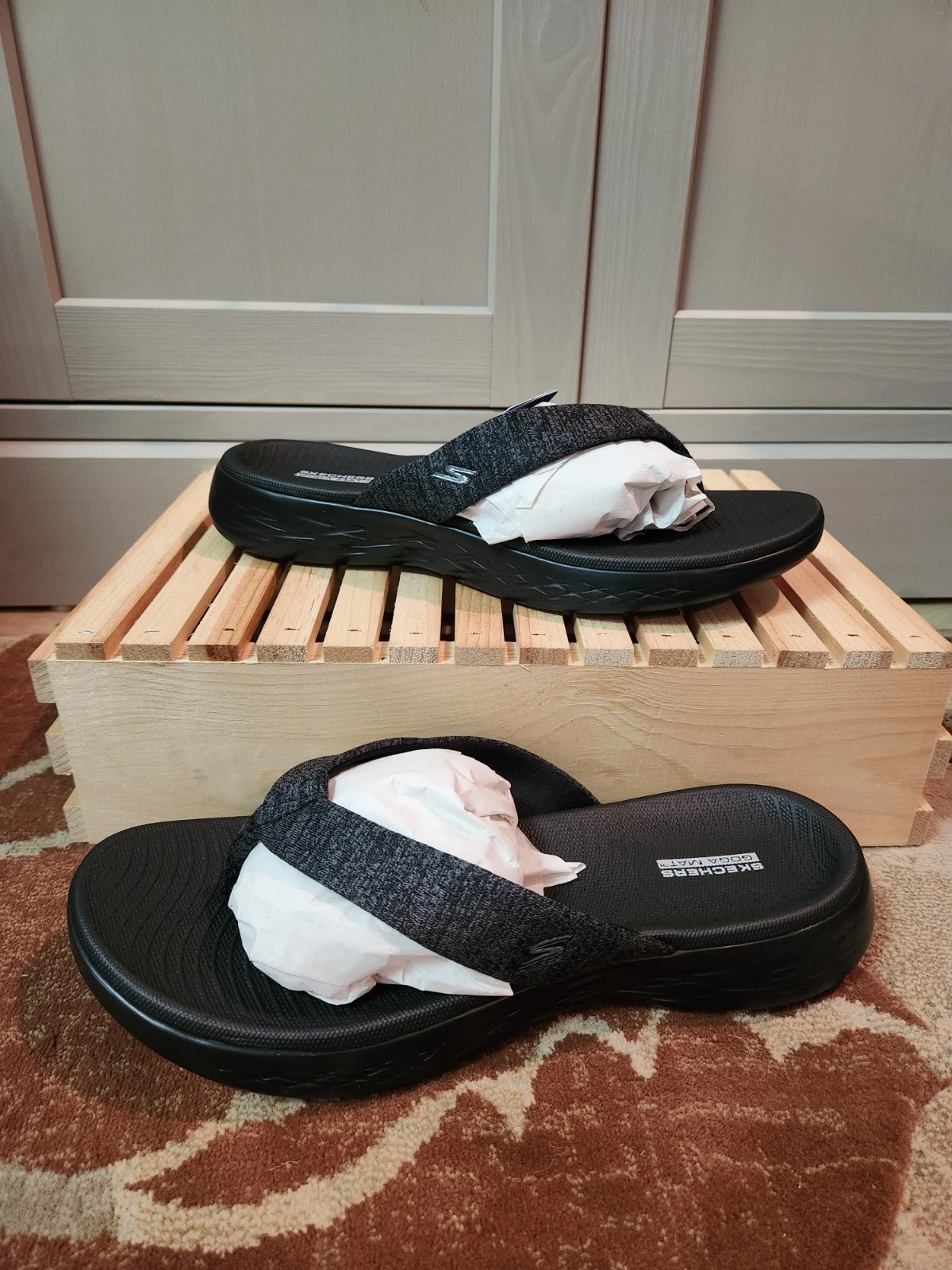 Skechers Sandals Performance Women's on the Go 600 Preferred Flip-Flop Size 11