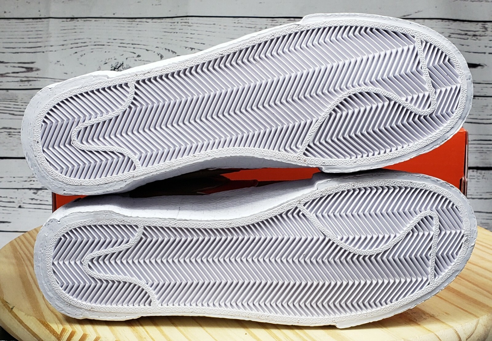 SACAI X NIKE Nike x sacai Blazer Low British Khaki DD1877 200 Uomo 11.5. Senza coperchio