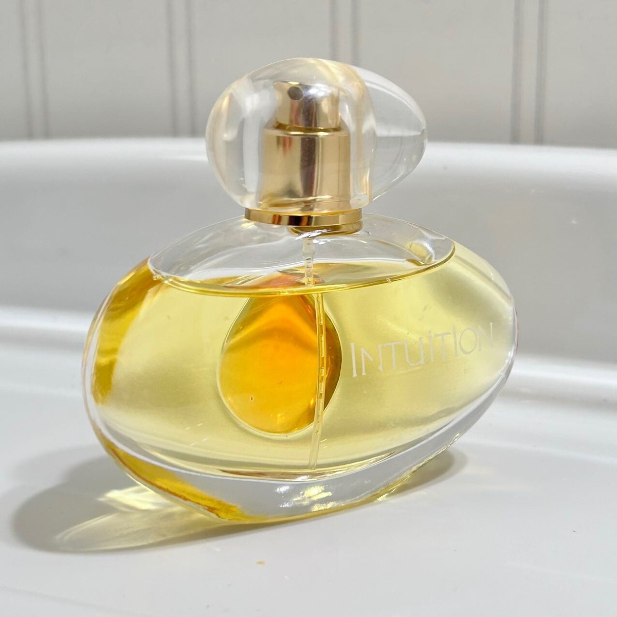 ESTÉELAUDER Intuition Eau de Parfum 50ml Estee Lauder INTUITION Eau De Parfum Spray - Size 1.7 Oz. / 50mL