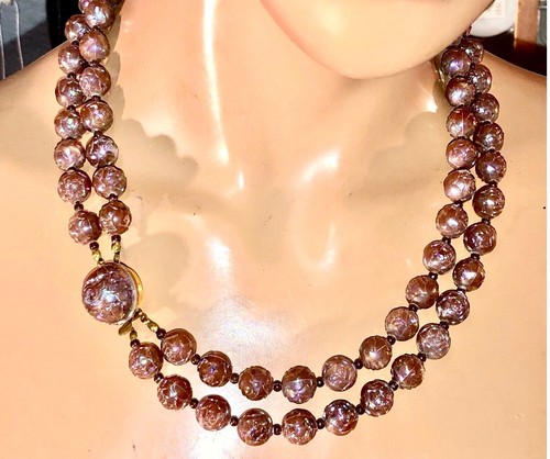 VTG 30s/40s Root Beer Flower Molded Plastic Dbl Strand Beaded Necklace Austria - Picture 2 of 12