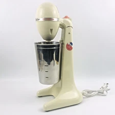 Hamilton Beach Drink Master Model 727-1 Milkshake Mixer Ivory USA 1970s Tested