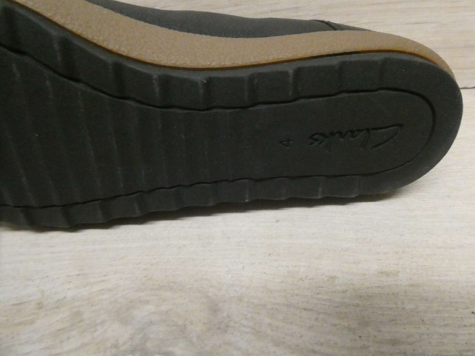 clarks leather insoles