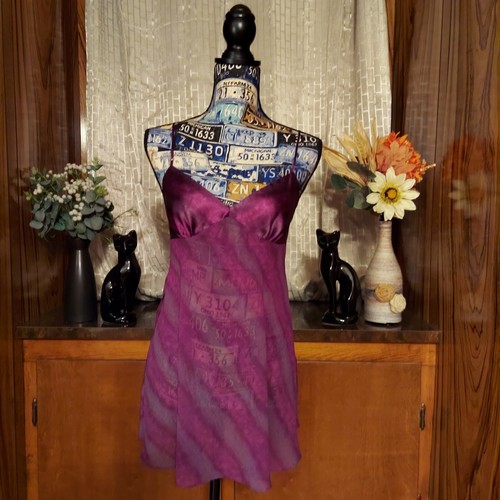 Victoria's Secret 2 Piece Purple Snakeskin Print Chiffon Nightie And Robe Small - Picture 6 of 12