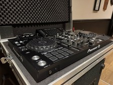 Pioneer DJ XDJ-RX2 Professional Standalone DJ System + Flight Case + Decksaver
