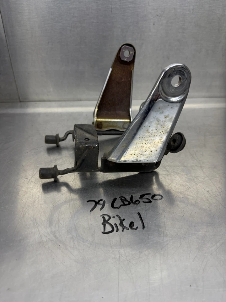 1979 Honda CB650 HEADLIGHT BRACKET Mount Support G1-0106.MJ - Image 2 of 4