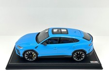 Lamborghini Urus 1/18 scale MR Collection Models (Blu Cepheus) yellow calipers