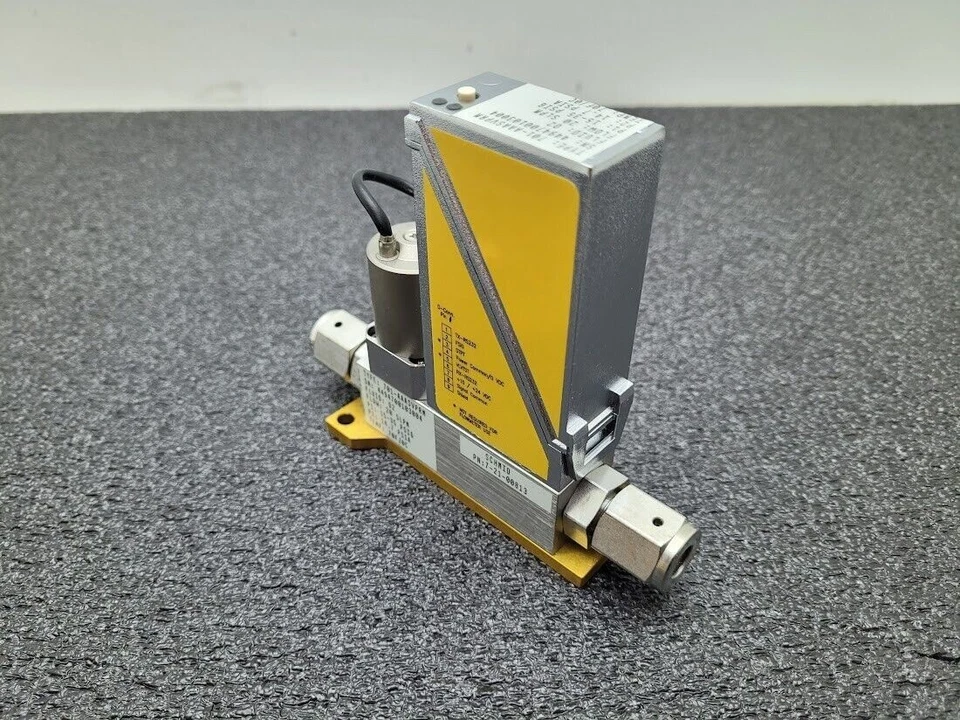 Parker Porter Digital Mass Flow Controller 701-AAASVPRM O2 Oxygen 20 SLPM VCR M - Image 4 of 4