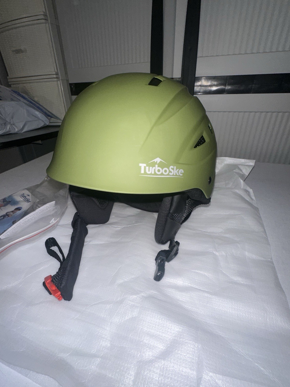 Ski Helmet, Snowboard Helmet Snow Sports Helmet, Audio Compa