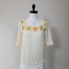 70s Vintage Peasant Blouse Tunic Embroidered Boho Hippie - Lg fits closer to Med