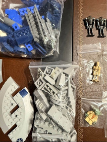 LEGO Star Wars Armored Assault Tank AAT 8018 missing 1 sticker, replaced 3 arms