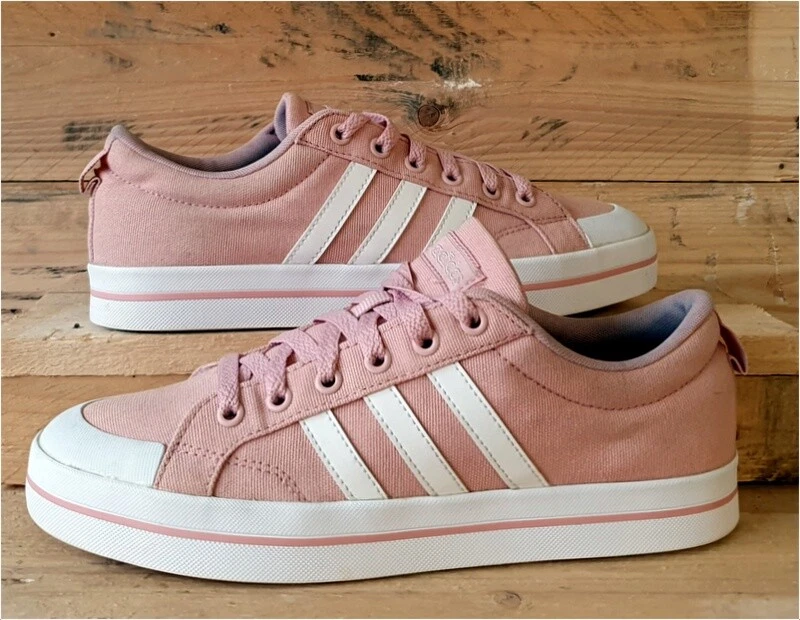 Adidas hot sale canvas pumps