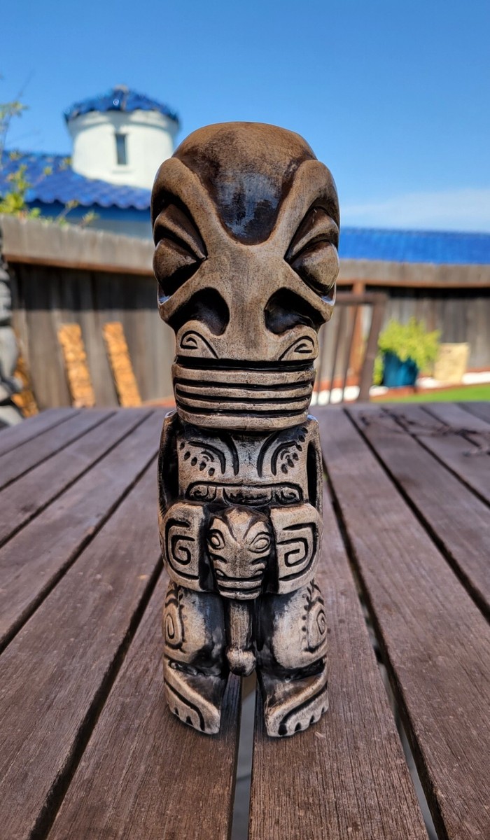 ★レア直筆サイン★MUNK TIKIマグ★ムンク・ティキ☆shagサーフィン Tiki Mug: Surfing Monkey - Third Edition - Full Color -… | mytiki.life