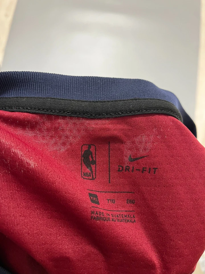 Kyle Korver #26 Cleveland Cavaliers Nike NBA Basketball Jersey Size 2XL XXL - Image 4 of 4