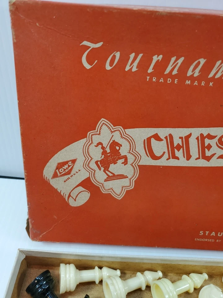 Vintage E.S. Patrón Staunton de ajedrez de plástico Lowe Tournament #807 rojo/blanco/bl Foto 3 de 4