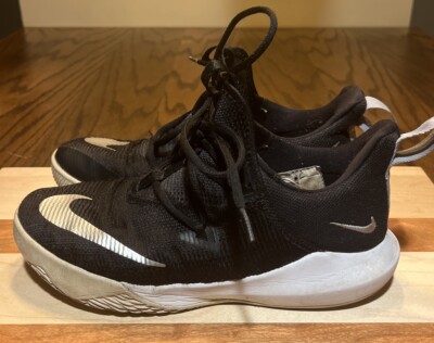 Size Nike Zoom Shift TB Black AR0461-001, EUC