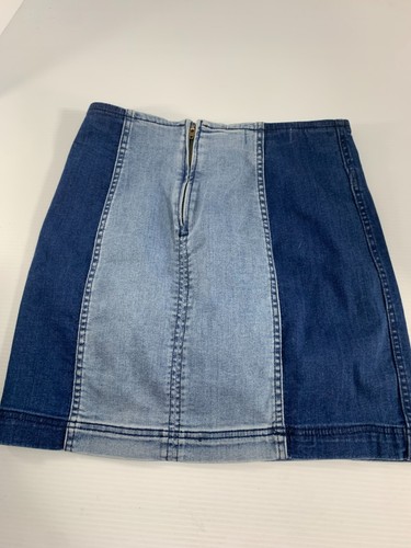 Pacsun Womens Skirt Size 27 Denim Two Tone Panel Blue Short Mini Stretch - Picture 2 of 6