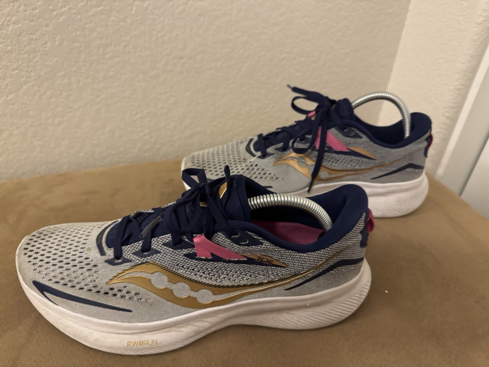 Saucony Ride 15 Men’s Running Shoes Prospect Glass Gris S20729-40 Sz 9.5 VGUC!