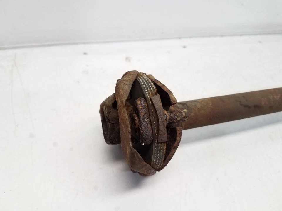 1975 GMC C2500 (5.7L / AT) Steering Shaft  - Image 3 of 4