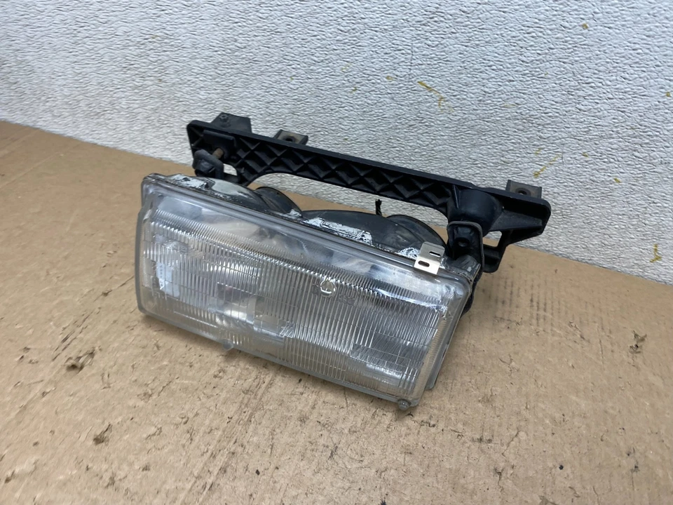 Faro halógeno lateral izquierdo Cadillac Seville 1992 a 1997 Q2770 DG Foto 2 de 4