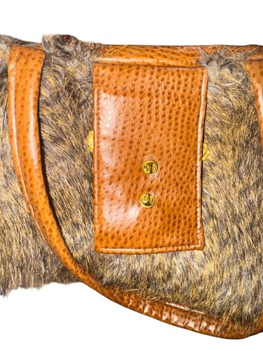 Vintage Bosom Buddy Bags Shoulder Bag With Faux Fur & Leather Accents Bee Emblem - Picture 6 of 9