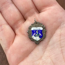 Vintage 800 Silver "Nairobi" Travel Shield Crest Pendant Bracelet Charm