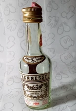 Hennessy Cognac Mini TWA Trans World Airlines Bottle 1/10 Pt Vintage