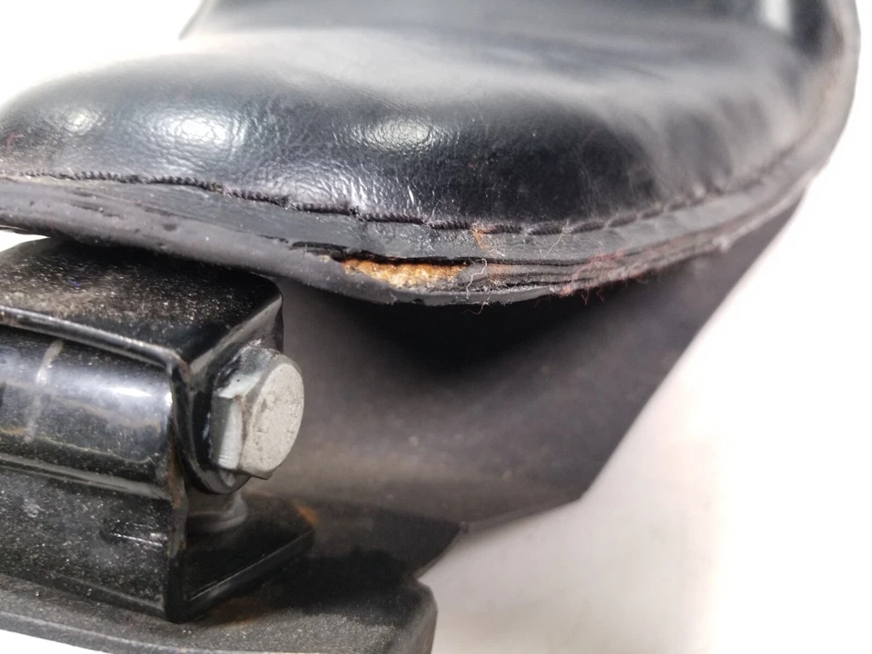 2005 Harley Sportster XL1200 883 Aftermarket Front Seat Solo - Image 2 of 4