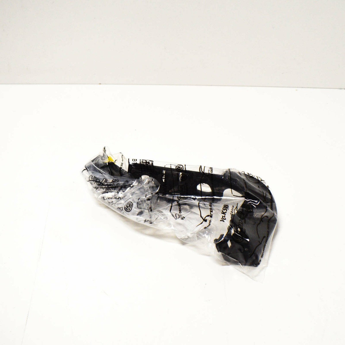 NEW AUDI A5 8W6 FRONT LEFT BUMPER UPPER GUIDE 8W6807283 OEM | eBay