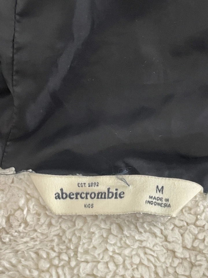 Abercrombie куртка девочек 14 черный с капюшоном пальто пуховик искусственного меха карманы N65 - Изображение 4 из 4