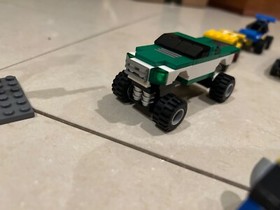 LEGO Racers 8495: Crosstown Craze - 100% Complete, Retired in 2009