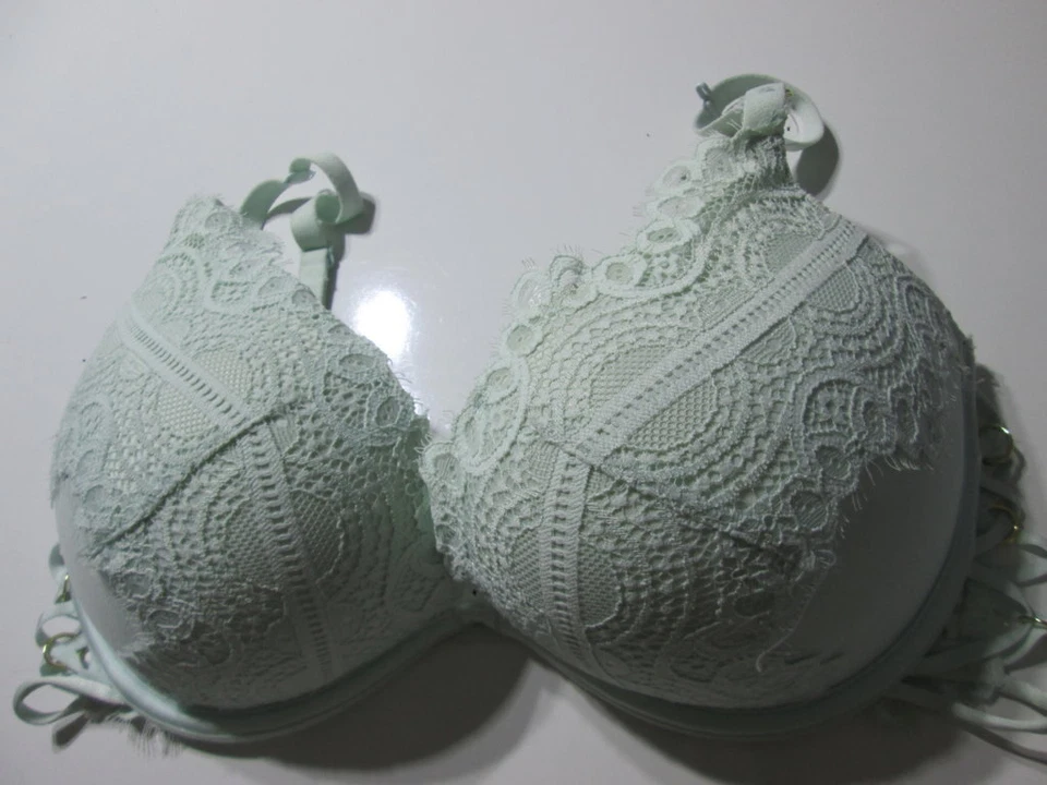 Sujetador La Senza Talla 34D Marfil Con Aros Push-Up Correas Ajustables Encaje Floral Foto 4 de 4