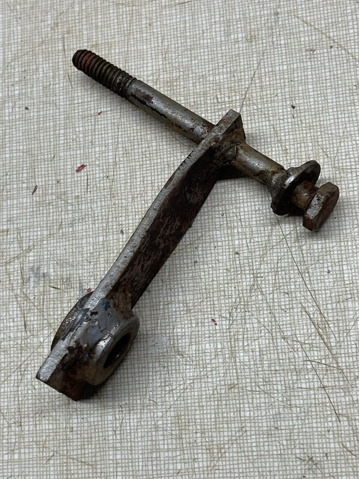 Palanca de freno de estacionamiento para tractor Massey Ferguson MF14 Foto 3 de 3