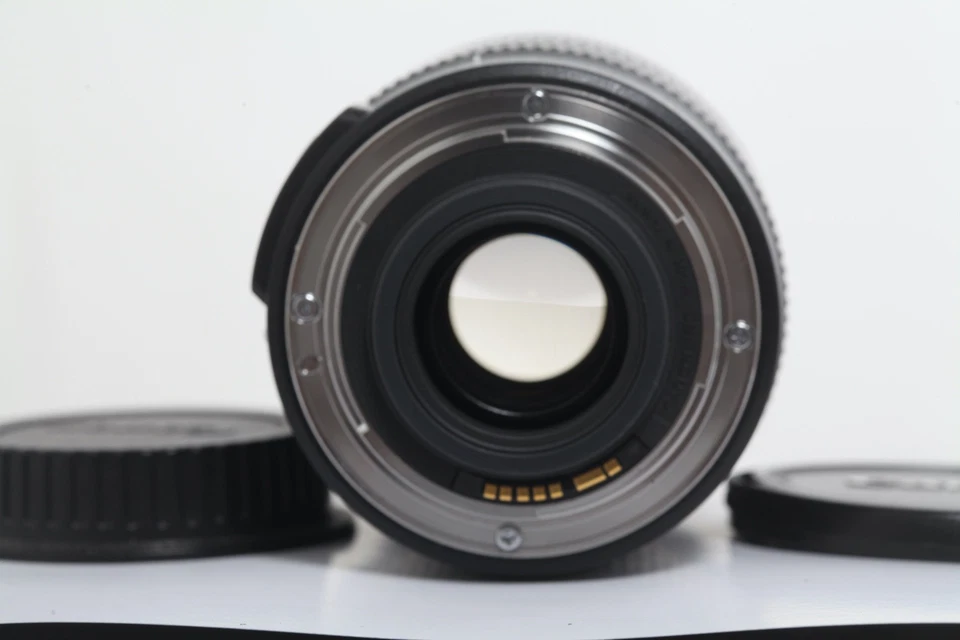 OBJETIVO CANON 18-135mm F/3,5-5,6 IS EF-S. FUNCIONA PERFECTAMENTE. - Imagen 4 de 4