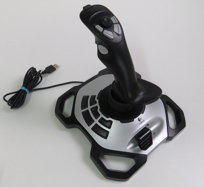 Logitech Extreme 3D PRO Joystick - Precesision Flightstick - USB - PC
