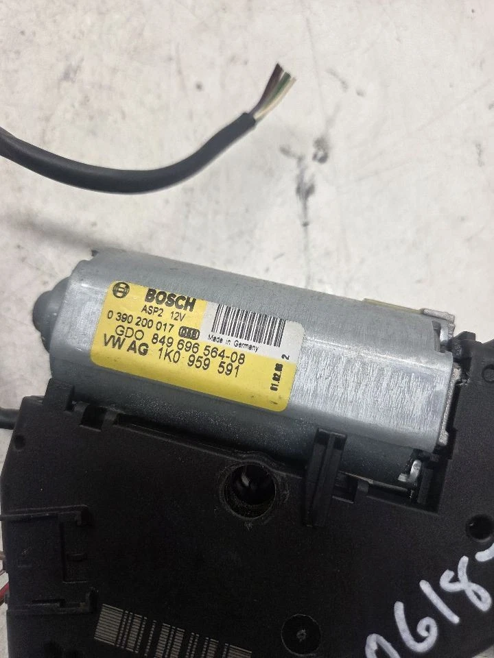 Motor de techo Golf 2008 1442584 Foto 2 de 4