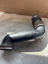 2001 Chevy Silverado Air Intake Hose Tube Duct 25176891