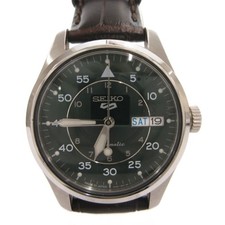 SEIKO 5 Sports Wristwatch Automatic 3 Hands Day Date Digital Silver Color Green