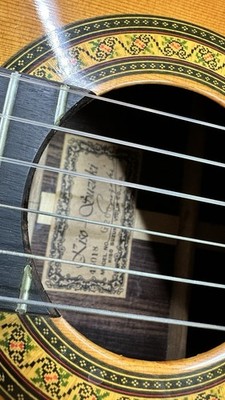 Vintage Kiso Suzuki G-200 Acoustic Guitar Beautiful Condition with
