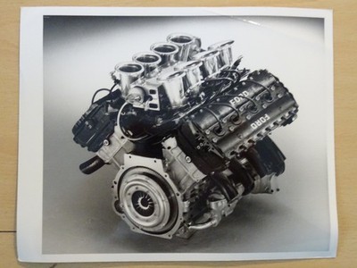 Ford Formel 1 F1 Oldtimer Motor schwarz-weiß 1980er Pressefoto 10'' x 8''
