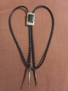 Vintage AK STERLING SILVER NATIVE AMERICAN BLACK ONYX BOLO TIE