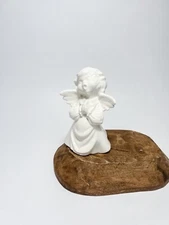 Byron Molds 1972 White Glaze Ceramic Singing Angel Nativity Figurine 5.5"